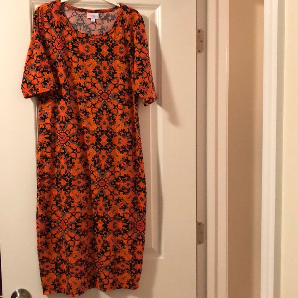 Lularoe Julia in a fun pattern